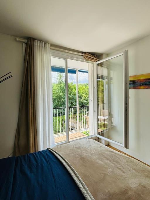 Proche Chateau De Versailles Avec Balcon Vu Sur Une Foret Et Parking Gratuit Pour 5 Personnes Maximum Εξωτερικό φωτογραφία