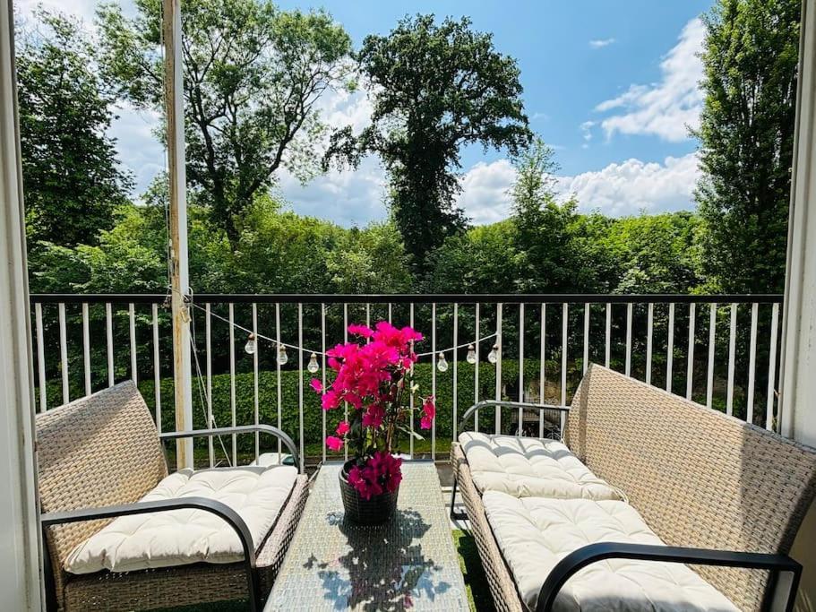 Proche Chateau De Versailles Avec Balcon Vu Sur Une Foret Et Parking Gratuit Pour 5 Personnes Maximum Εξωτερικό φωτογραφία